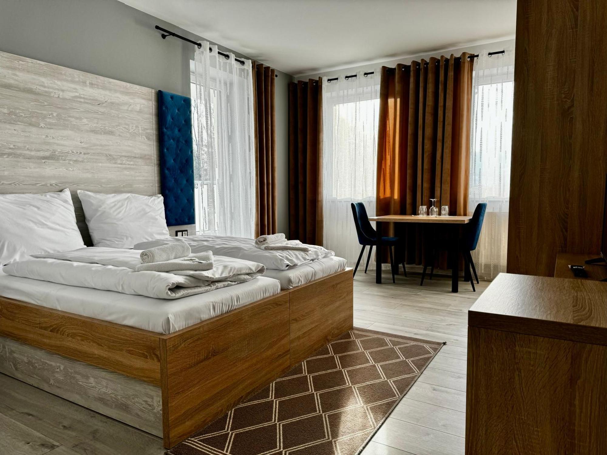 Acko Gurman Otel Námestovo Dış mekan fotoğraf